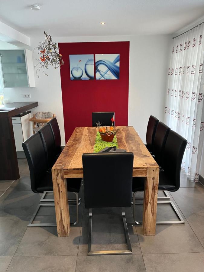 Apartment Frank - Bis Zu 3 Schlafzimmer روست المظهر الخارجي الصورة