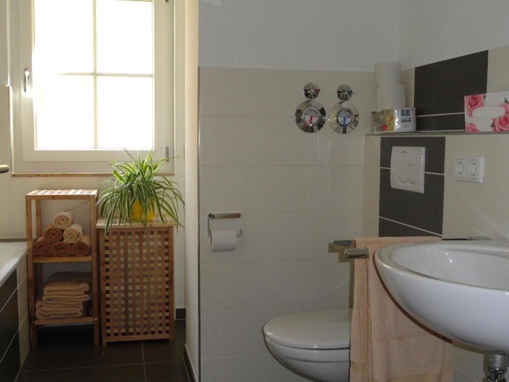 Apartment Frank - Bis Zu 3 Schlafzimmer روست المظهر الخارجي الصورة